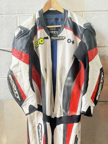 Emlyn hughes race worn scott - race,