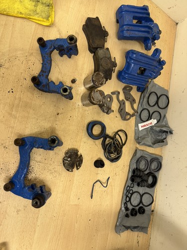 Mk4 golf rear disc calipers - vw,