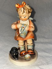 Goebel Hummel 133 Mother’s