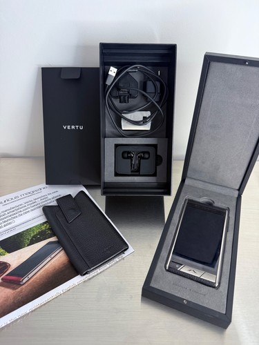 Vertu black onyx aster - black, leather