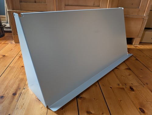Vitsoe 606 90cm - vitsoe, sloping