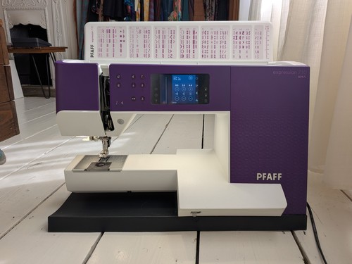 Pfaff expression 710 sewing - 710,
