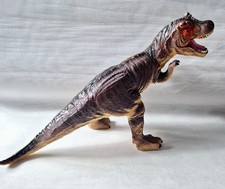 Large Tyrannosaurus Rex