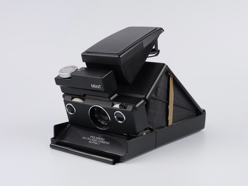 Mint polaroid 670 - hk, vintage
