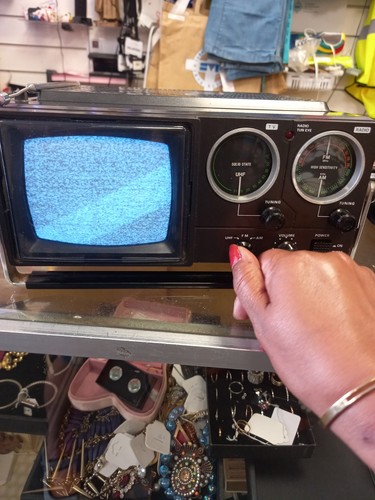 Rare vintage portable radio - vintage, tv
