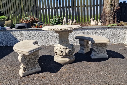 Large round garden table set - large,