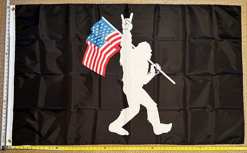 Big foot flag free - big,