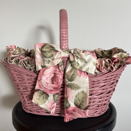 Dusty pink wicker - wicker, basket