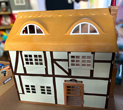 Highfields farm sylvanian rare - highfields,
