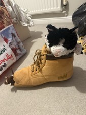 The Puppet Company Black &