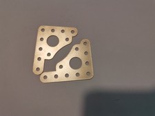 MECCANO LOT DE 2 EQUERRES  D'ASSEMBLAGE ou architrave ref 108