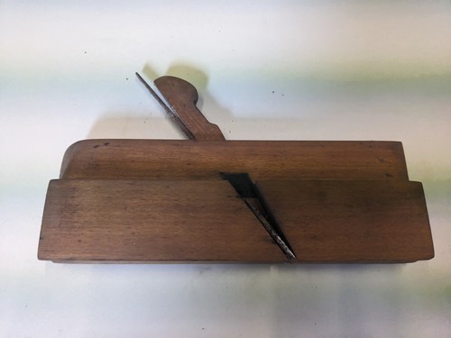 Wooden moulding plane - moulding,
