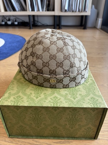 Gucci docker cap size - docker,