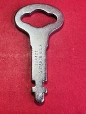 Vintage SINGER Sewing Machine