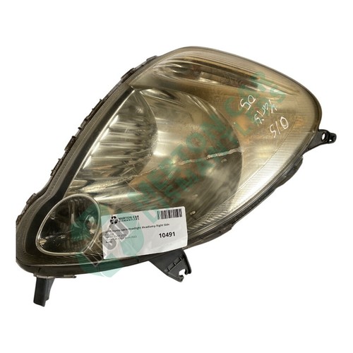 2005 toyota yaris - , headlight