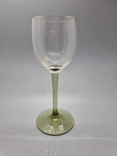 Olive green stemmed - olive, wine