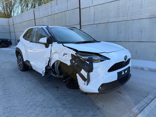 2023 toyota yaris cross 5 - toyota,