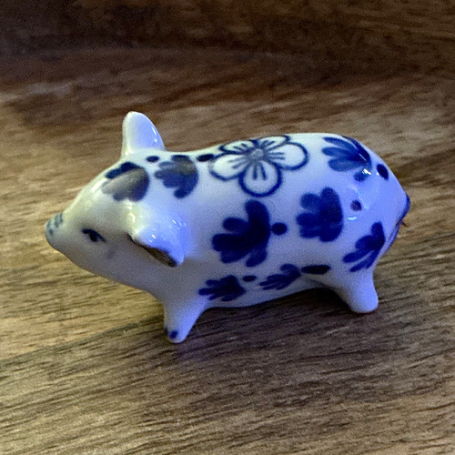 Blue white floral - &,