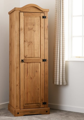 Distressed waxed pine - waxed,