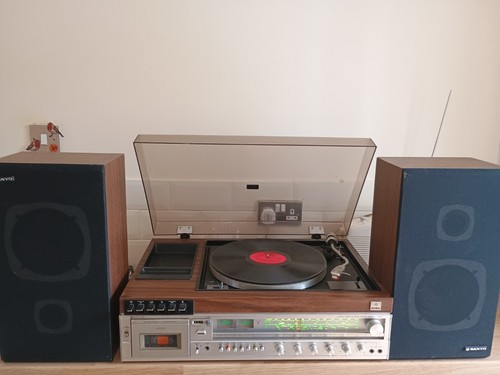 Aiwa 5080 vintage music - vintage,