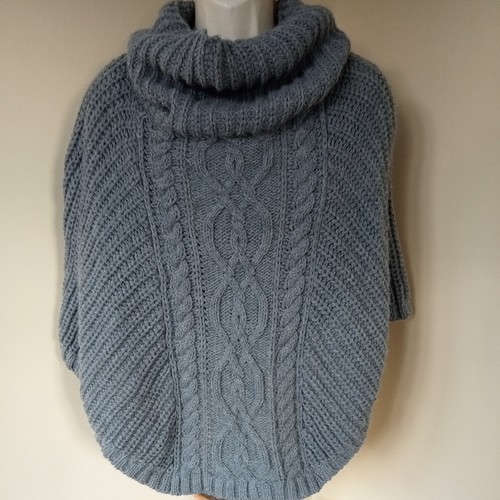 Clothing ladies poncho - lv,