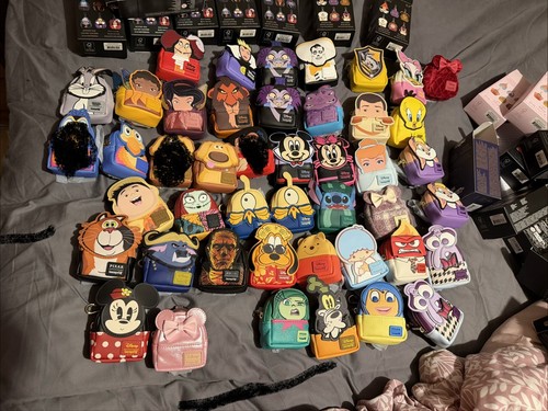 Loungefly disney pixar - loungefly,