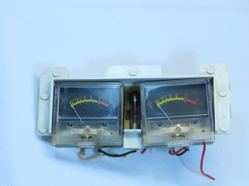 Sony 377 vu - tc-377*, meters