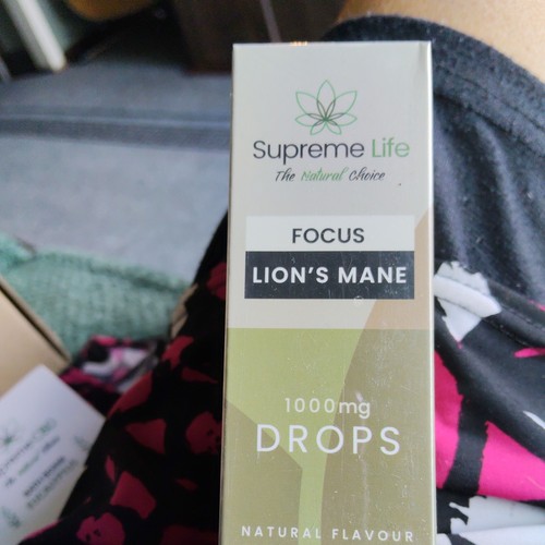 Supreme life lions - life, mane