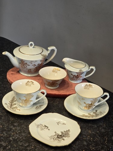 Noritake gold willow pattern - -,