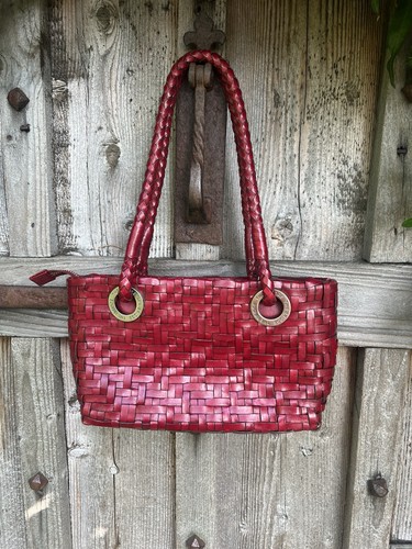 The bridge woven leather - the,