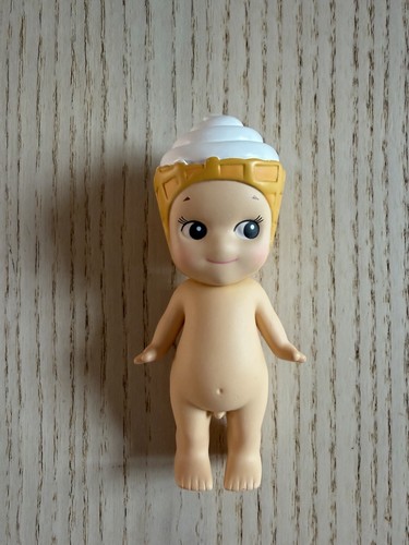 Sonny angel sweets series - sonny, ice