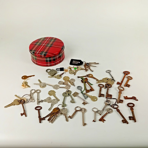 Large bundle antique - large,