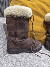 Ladies UGG Clasic Sheepskin