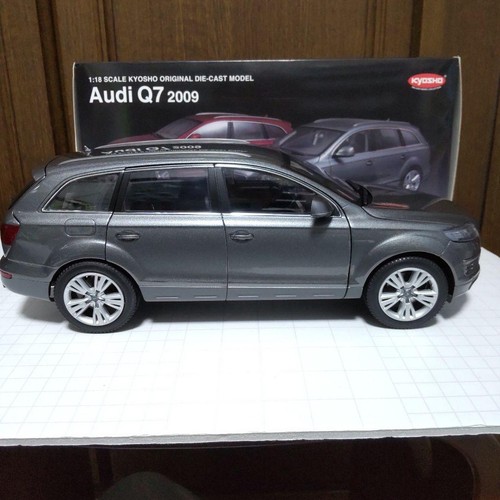 Kyosho audi q7 2009 - 1/18,