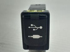 2017 TOYOTA RAV4 IV A4 USB AUX IN SOCKET 86190-42040