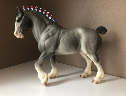 Breyer clydesdale circus - breyer,