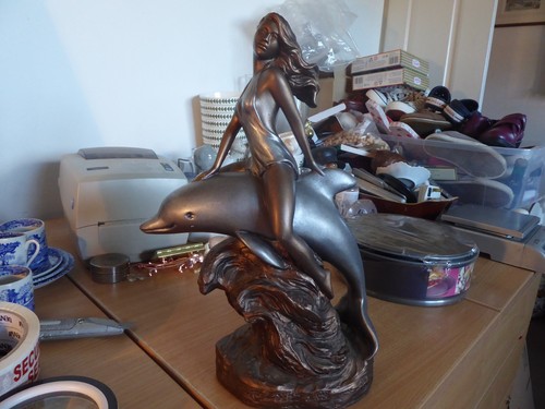 Large austin sculpture girl - austin,