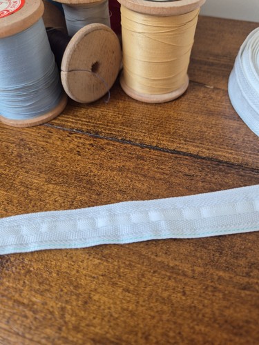 Roman blind curtain heading - roman,