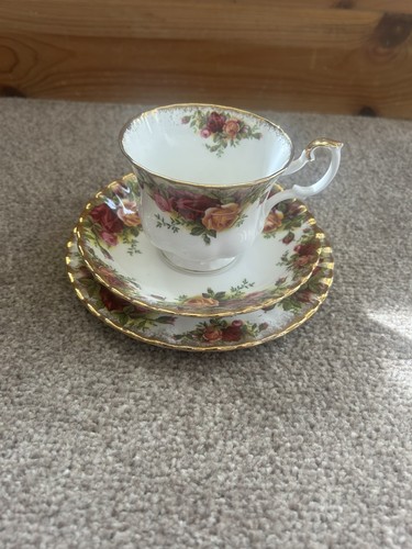 Royal albert old country roses - country,