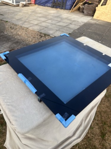 Frameless skylight glass - skylight, roof