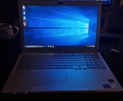 Sony vaio svs151a12m - sony,