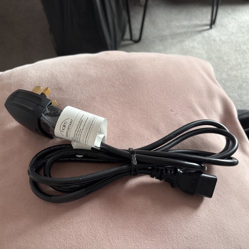 Naim powerlite mains - mains, cable
