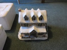 Hawthorne Village Thomas