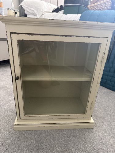 Gorgeous vintage cabinet can - gorgeous, .