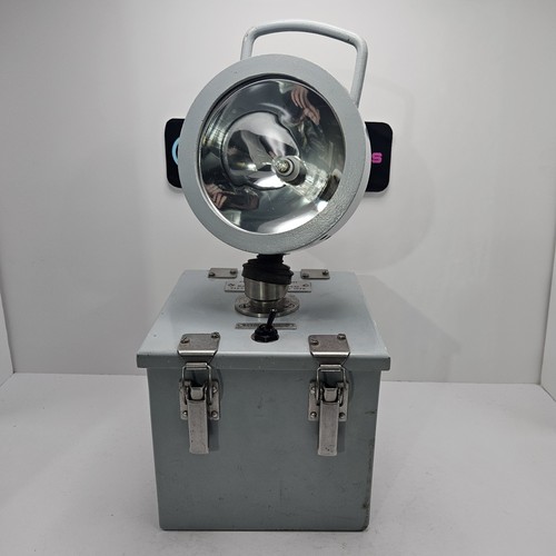 Vintage portable floodlight - portable,