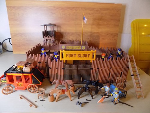 Vintage playmobil fort glory - fort,