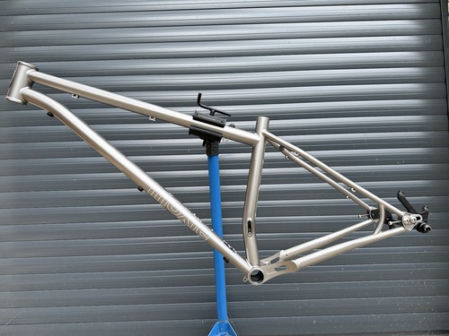Pipedream moxie mx3 steel - moxie,