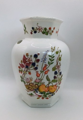Aynsley somerset vase vgc - vase,