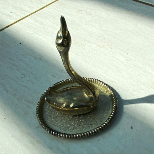 Metal swan ornament figurine - swan, ornament/figurine