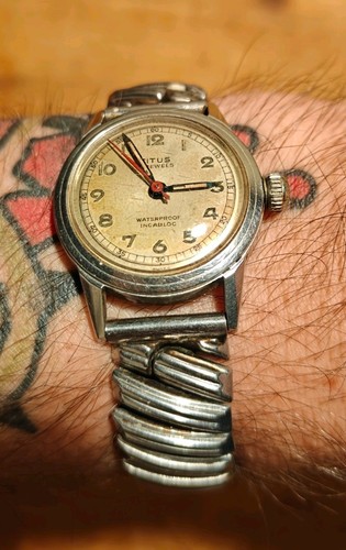 Vintage titus geneve military - vintage,